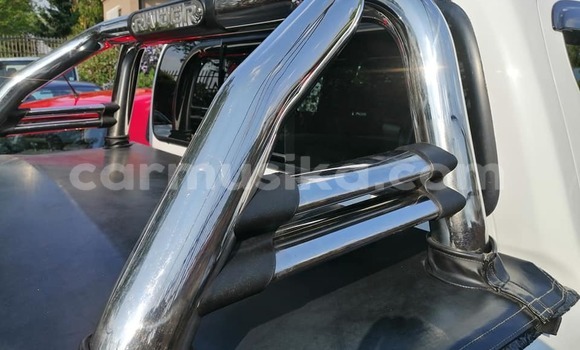 Tenga Tsaru Toyota Hilux Chena Mota in Beitbridge in Matabeleland South Tenga Tsaru Toyota Hilux Chena Mota in Beitbridge in Matabeleland South