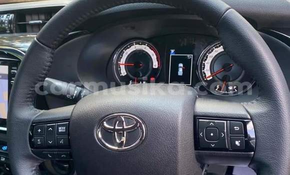 Tenga Tsaru Toyota Hilux Chena Mota in Beitbridge in Matabeleland South Tenga Tsaru Toyota Hilux Chena Mota in Beitbridge in Matabeleland South
