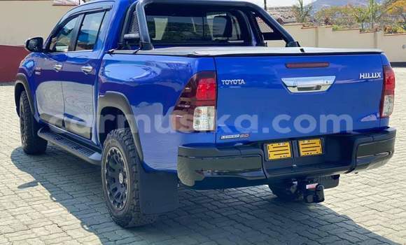 Tenga Tsaru Toyota Hilux Bhuruu Mota in Beitbridge in Matabeleland South Tenga Tsaru Toyota Hilux Bhuruu Mota in Beitbridge in Matabeleland South