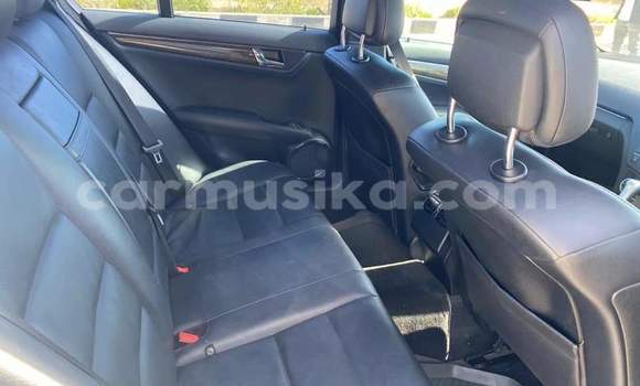 Tenga Tsaru Mercedes‒Benz C–Class Chena Mota in Beitbridge in Matabeleland South Tenga Tsaru Mercedes‒Benz C–Class Chena Mota in Beitbridge in Matabeleland South