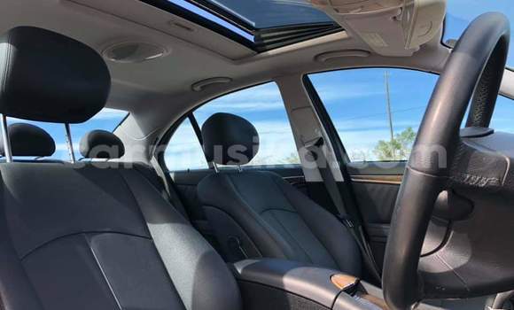 Buy Used Mercedes‒Benz E–Class Silver Car in Beitbridge in Matabeleland South Buy Used Mercedes‒Benz E–Class Silver Car in Beitbridge in Matabeleland South