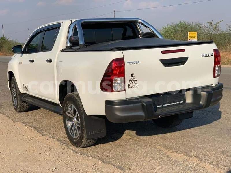 Big with watermark toyota hilux matabeleland south beitbridge 17177