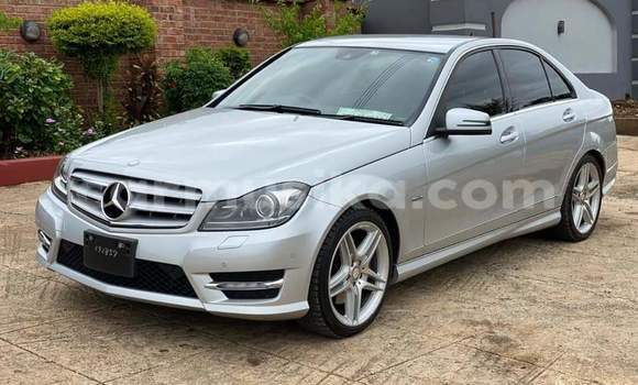 Buy Used Mercedes‒Benz C–Class Silver Car in Beitbridge in Matabeleland South Buy Used Mercedes‒Benz C–Class Silver Car in Beitbridge in Matabeleland South