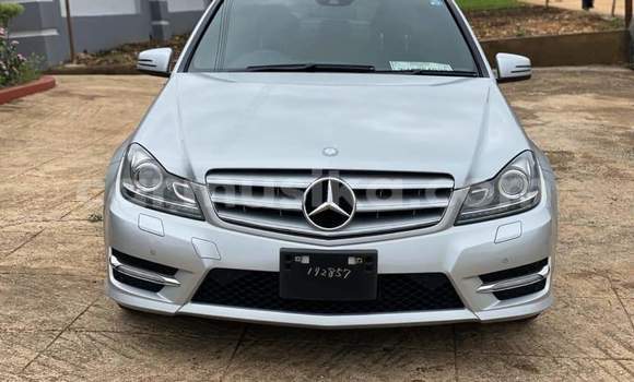 Buy Used Mercedes‒Benz C–Class Silver Car in Beitbridge in Matabeleland South Buy Used Mercedes‒Benz C–Class Silver Car in Beitbridge in Matabeleland South