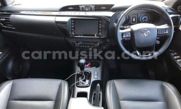 Tenga Tsaru Toyota Hilux Chena Mota in Beitbridge in Matabeleland South Tenga Tsaru Toyota Hilux Chena Mota in Beitbridge in Matabeleland South