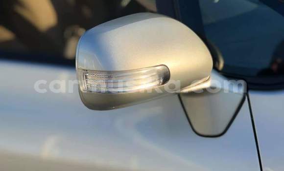 Tenga Tsaru Toyota Blade Sirivha Mota in Beitbridge in Matabeleland South Tenga Tsaru Toyota Blade Sirivha Mota in Beitbridge in Matabeleland South