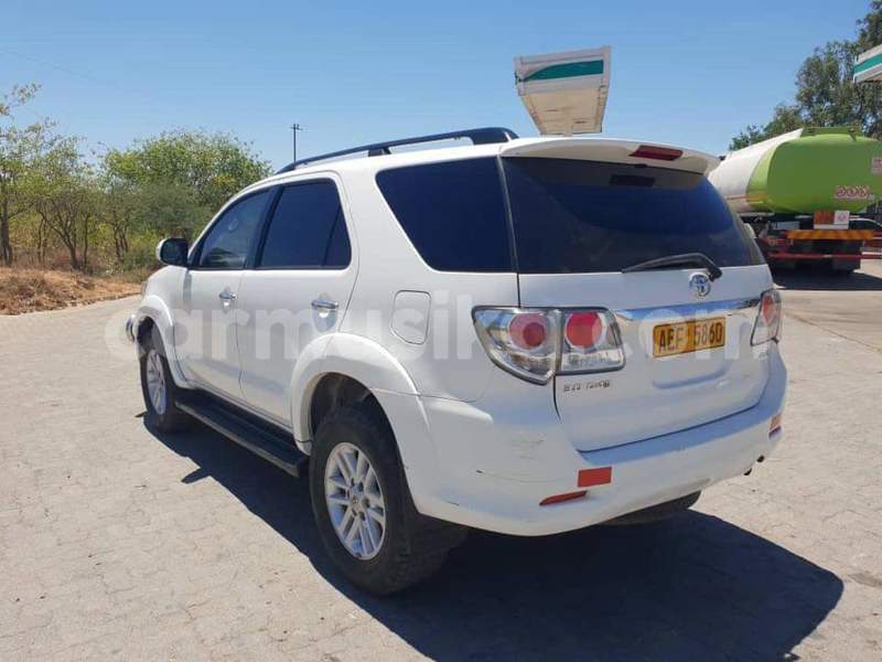 Big with watermark toyota fortuner matabeleland south beitbridge 17198