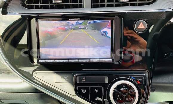 Buy Used Toyota Aqua Silver Car in Beitbridge in Matabeleland South Buy Used Toyota Aqua Silver Car in Beitbridge in Matabeleland South