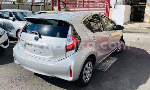 Buy Used Toyota Aqua Silver Car in Beitbridge in Matabeleland South Buy Used Toyota Aqua Silver Car in Beitbridge in Matabeleland South