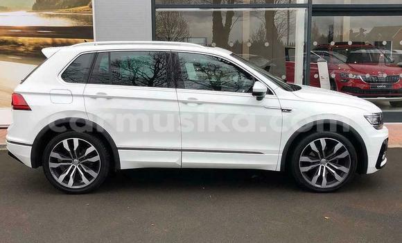 Tenga Tsaru Volkswagen Tiguan Chena Mota in Harare in Harare Tenga Tsaru Volkswagen Tiguan Chena Mota in Harare in Harare