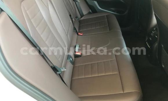 Acheter Occasion Voiture BMW X3 Blanc à Beitbridge, Matabeleland South Acheter Occasion Voiture BMW X3 Blanc à Beitbridge, Matabeleland South