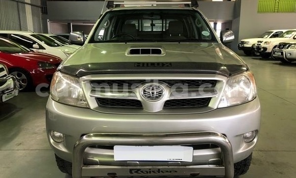 Nunua Ilio tumika Toyota Hilux Fedha Gari ndani ya Beitbridge nchini Matabeleland Kusini Nunua Ilio tumika Toyota Hilux Fedha Gari ndani ya Beitbridge nchini Matabeleland Kusini