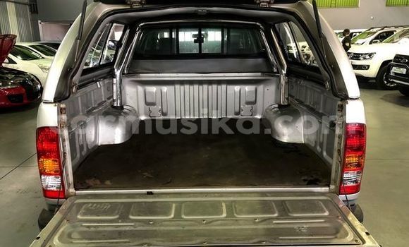 Nunua Ilio tumika Toyota Hilux Fedha Gari ndani ya Beitbridge nchini Matabeleland Kusini Nunua Ilio tumika Toyota Hilux Fedha Gari ndani ya Beitbridge nchini Matabeleland Kusini