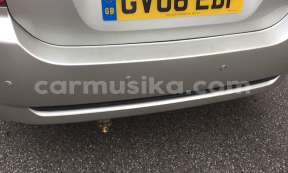 Tenga Tsaru Toyota Runx Beige Mota in Harare in Harare Tenga Tsaru Toyota Runx Beige Mota in Harare in Harare