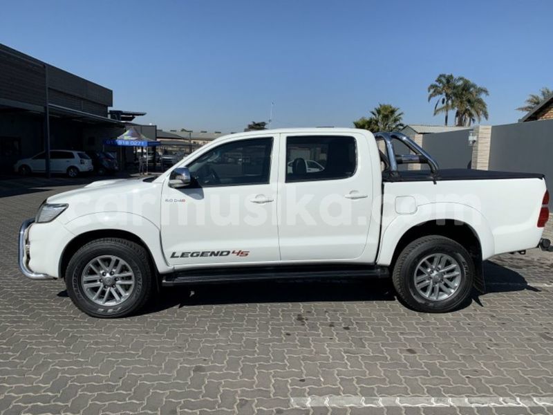 Big with watermark toyota hilux matabeleland south beitbridge 17240