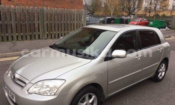 Tenga Tsaru Toyota Runx Beige Mota in Harare in Harare Tenga Tsaru Toyota Runx Beige Mota in Harare in Harare