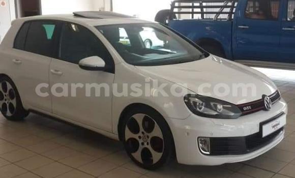 Buy Used Volkswagen Golf White Car in Beitbridge in Matabeleland South Buy Used Volkswagen Golf White Car in Beitbridge in Matabeleland South