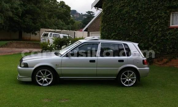 Acheter Occasion Voiture Toyota Corolla Gris à Beitbridge, Matabeleland South Acheter Occasion Voiture Toyota Corolla Gris à Beitbridge, Matabeleland South