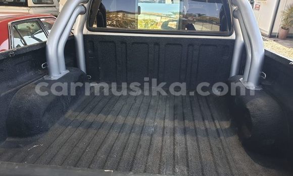 Buy Used Mazda BT-50 White Car in Beitbridge in Matabeleland South Buy Used Mazda BT-50 White Car in Beitbridge in Matabeleland South