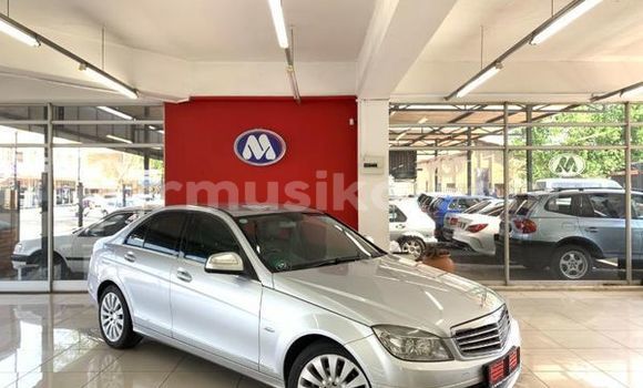 Buy Used Mercedes‒Benz C–Class Silver Car in Beitbridge in Matabeleland South
