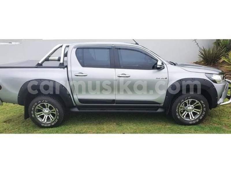 Big with watermark toyota hilux matabeleland south beitbridge 17267