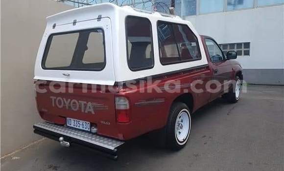 Buy Used Toyota Hilux White Car in Beitbridge in Matabeleland South Buy Used Toyota Hilux White Car in Beitbridge in Matabeleland South