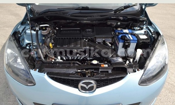 Tenga Tsaru Mazda 2 Bhuruu Mota in Harare in Harare Tenga Tsaru Mazda 2 Bhuruu Mota in Harare in Harare