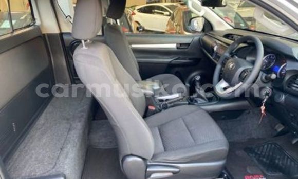 Acheter Occasion Voiture Toyota Hilux Autre à Beitbridge, Matabeleland South Acheter Occasion Voiture Toyota Hilux Autre à Beitbridge, Matabeleland South