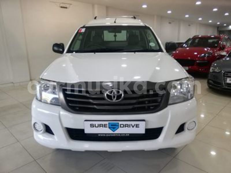 Big with watermark toyota hilux matabeleland south beitbridge 17282