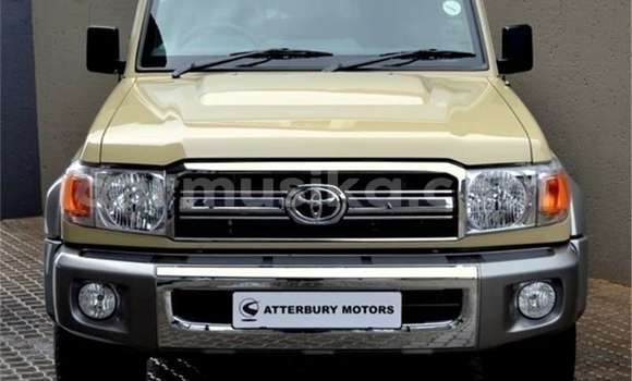 Acheter Occasion Voiture Toyota Land Cruiser Beige à Beitbridge, Matabeleland South Acheter Occasion Voiture Toyota Land Cruiser Beige à Beitbridge, Matabeleland South