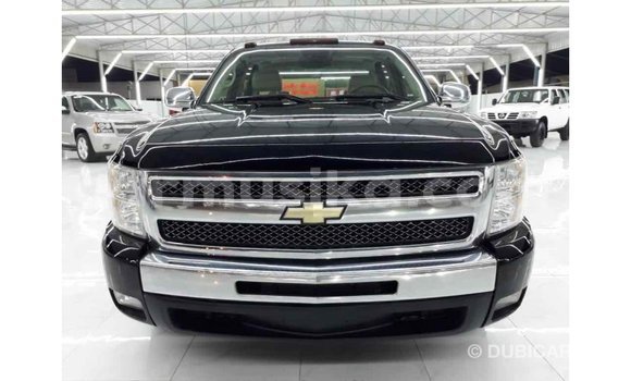 Nunua Imported Chevrolet Silverado Nyeusi Gari ndani ya Import - Dubai nchini Harare Nunua Imported Chevrolet Silverado Nyeusi Gari ndani ya Import - Dubai nchini Harare