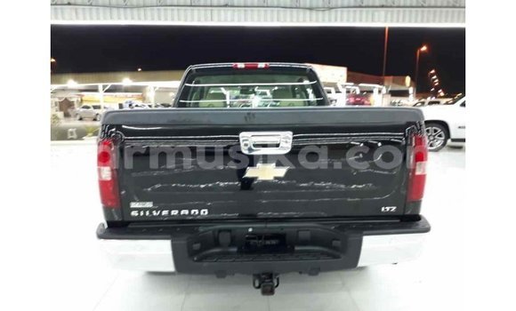 Nunua Imported Chevrolet Silverado Nyeusi Gari ndani ya Import - Dubai nchini Harare Nunua Imported Chevrolet Silverado Nyeusi Gari ndani ya Import - Dubai nchini Harare