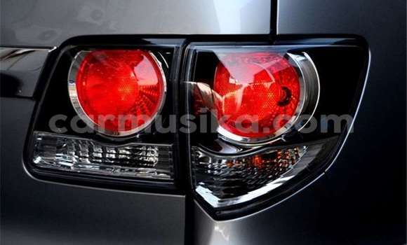 Acheter Occasion Voiture Toyota Fortuner Gris à Beitbridge, Matabeleland South Acheter Occasion Voiture Toyota Fortuner Gris à Beitbridge, Matabeleland South