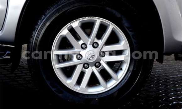 Acheter Occasion Voiture Toyota Fortuner Gris à Beitbridge, Matabeleland South Acheter Occasion Voiture Toyota Fortuner Gris à Beitbridge, Matabeleland South