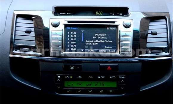 Acheter Occasion Voiture Toyota Fortuner Gris à Beitbridge, Matabeleland South Acheter Occasion Voiture Toyota Fortuner Gris à Beitbridge, Matabeleland South