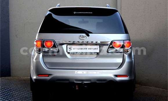 Buy Used Toyota Fortuner Silver Car in Beitbridge in Matabeleland South Buy Used Toyota Fortuner Silver Car in Beitbridge in Matabeleland South