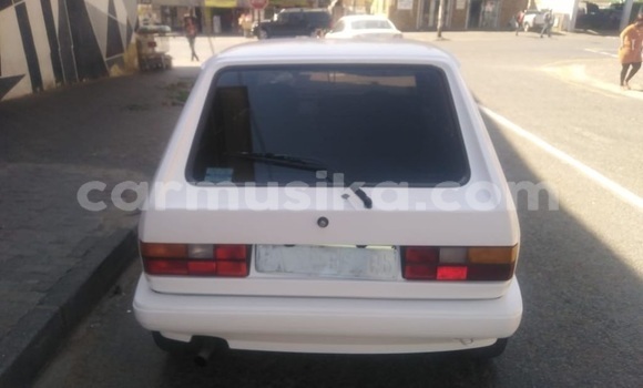 Tenga Tsaru Volkswagen Golf Chena Mota in Dzivarasekwa in Harare Tenga Tsaru Volkswagen Golf Chena Mota in Dzivarasekwa in Harare