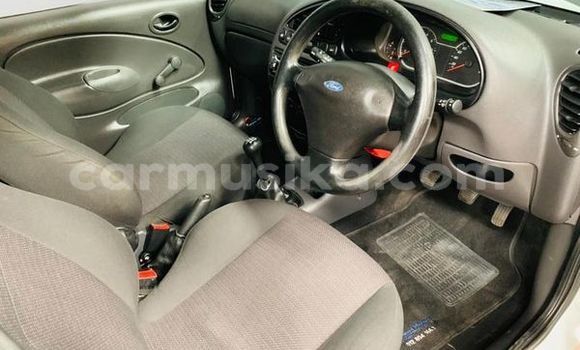 Buy Used Ford B-MAX White Car in Beitbridge in Matabeleland South Buy Used Ford B-MAX White Car in Beitbridge in Matabeleland South