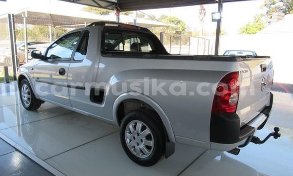 Nunua Ilio tumika Opel Corsa Fedha Gari ndani ya Beitbridge nchini Matabeleland Kusini Nunua Ilio tumika Opel Corsa Fedha Gari ndani ya Beitbridge nchini Matabeleland Kusini