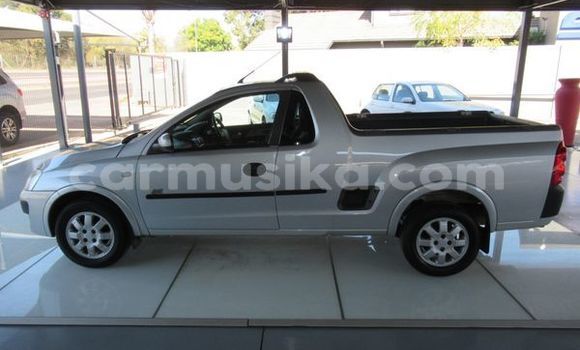 Nunua Ilio tumika Opel Corsa Fedha Gari ndani ya Beitbridge nchini Matabeleland Kusini Nunua Ilio tumika Opel Corsa Fedha Gari ndani ya Beitbridge nchini Matabeleland Kusini