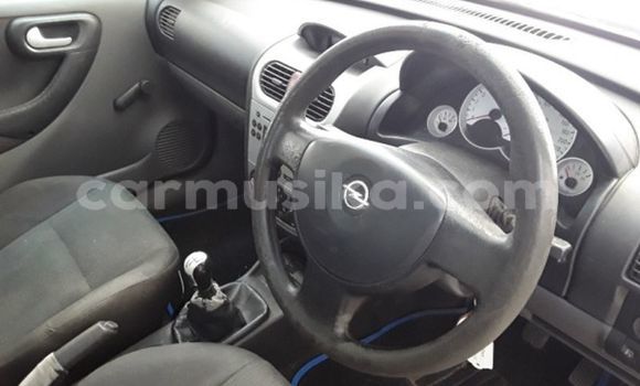 Acheter Occasion Voiture Opel Corsa Rouge à Beitbridge, Matabeleland South Acheter Occasion Voiture Opel Corsa Rouge à Beitbridge, Matabeleland South