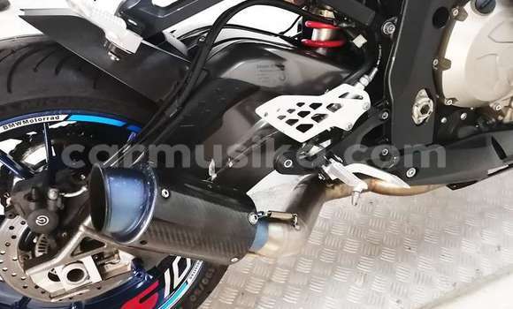 Tenga Tsaru BMW K 1200 Chena Bike in Beitbridge in Matabeleland South Tenga Tsaru BMW K 1200 Chena Bike in Beitbridge in Matabeleland South