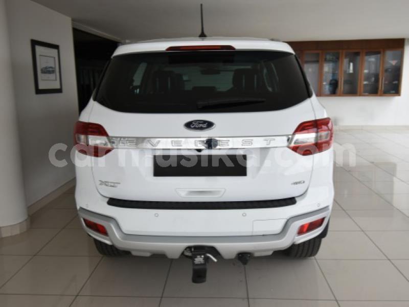 Big with watermark ford everest matabeleland south beitbridge 17318