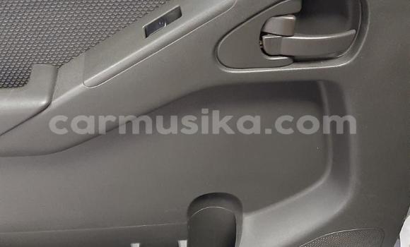 Buy Used Nissan Navara Silver Car in Beitbridge in Matabeleland South Buy Used Nissan Navara Silver Car in Beitbridge in Matabeleland South