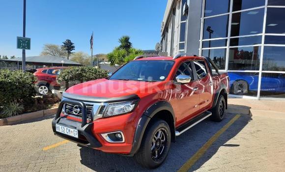 Acheter Occasion Voiture Nissan Navara Rouge à Beitbridge, Matabeleland South