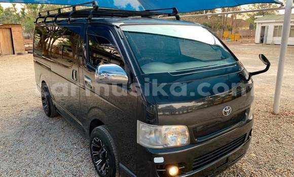 Acheter Occasion Voiture Toyota Hiace Noir à Beitbridge, Matabeleland South