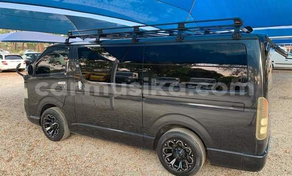 Tenga Tsaru Toyota Hiace Nhema Mota in Beitbridge in Matabeleland South Tenga Tsaru Toyota Hiace Nhema Mota in Beitbridge in Matabeleland South