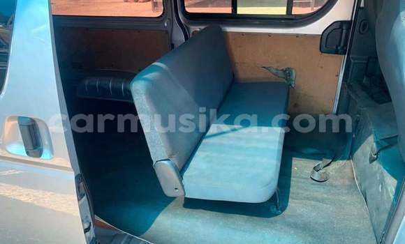 Acheter Occasion Voiture Toyota Hiace Gris à Beitbridge, Matabeleland South Acheter Occasion Voiture Toyota Hiace Gris à Beitbridge, Matabeleland South