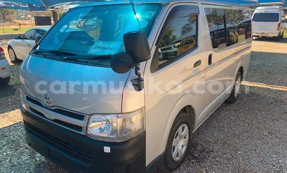 Acheter Occasion Voiture Toyota Hiace Gris à Beitbridge, Matabeleland South Acheter Occasion Voiture Toyota Hiace Gris à Beitbridge, Matabeleland South