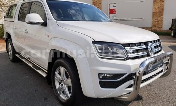 Buy Used Volkswagen Amarok White Car in Beitbridge in Matabeleland South Buy Used Volkswagen Amarok White Car in Beitbridge in Matabeleland South